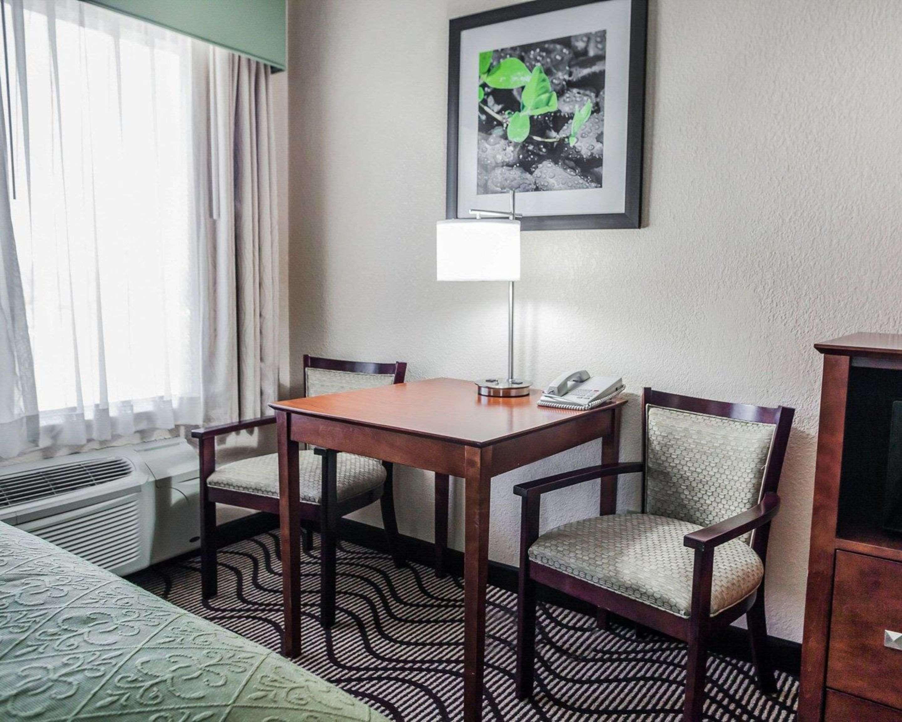 Quality Inn & Suites Altoona - Des Moines Eksteriør bilde